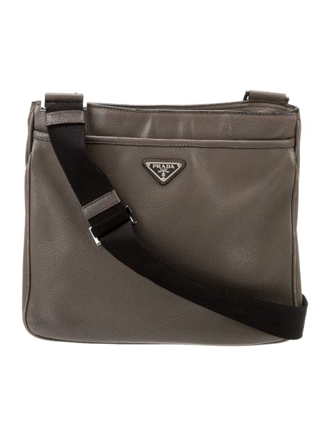 prada shopping vit daino|Prada vitello daino messenger bag.